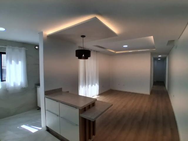 Apartamento para Venda em Pinhais/PR Centro 3 Quartos