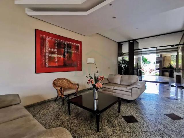 Apartamento para Venda em Poços de Caldas/MG Centro 4 Quartos