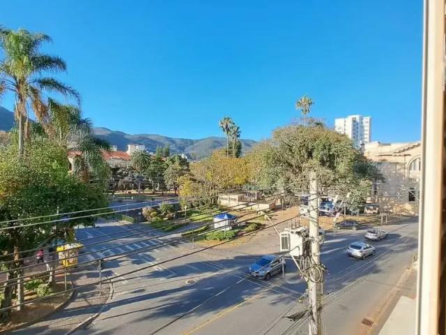 Apartamento para Venda em Poços de Caldas/MG Centro 2 Quartos