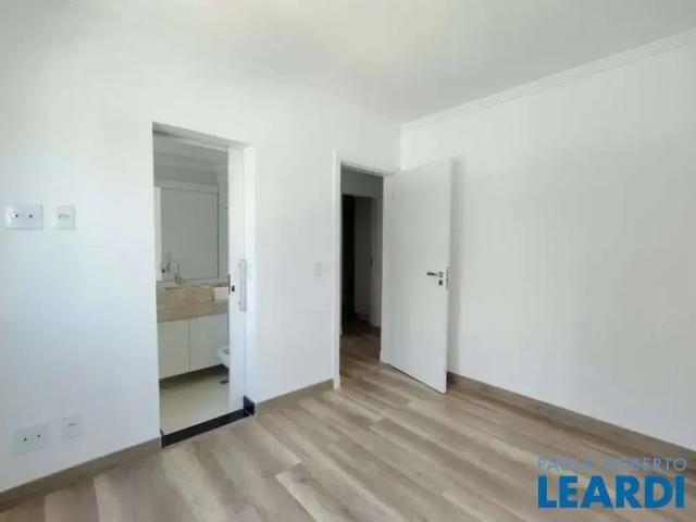 Apartamento para Venda em Poços de Caldas/MG Jardim Elvira Dias 3 Quartos
