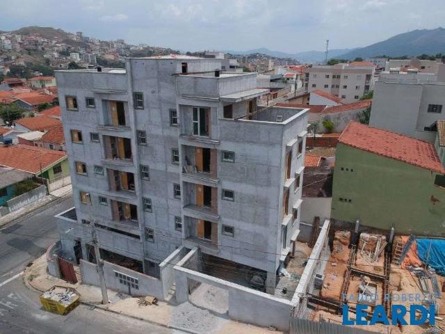 Apartamento para Venda em Poços de Caldas/MG Parque Primavera 2 Quartos