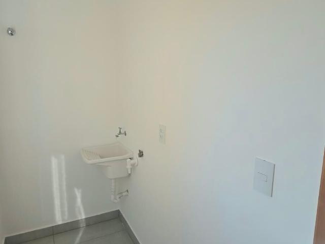 Apartamento para Venda em Poços de Caldas/MG Residencial Greenville 3 Quartos