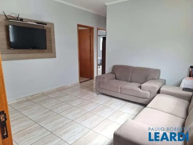 Apartamento para Venda em Poços de Caldas/MG Residencial Summer Ville 2 Quartos
