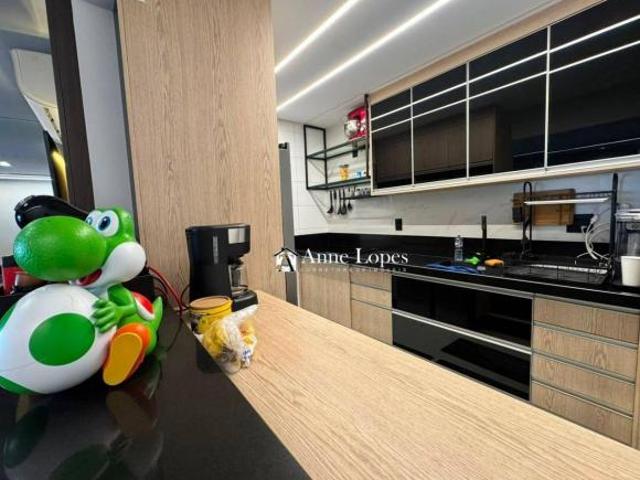 Apartamento para venda em Ponta Da Praia de 103.00m² com 3 Quartos, 1 Suite e 2 Garagens