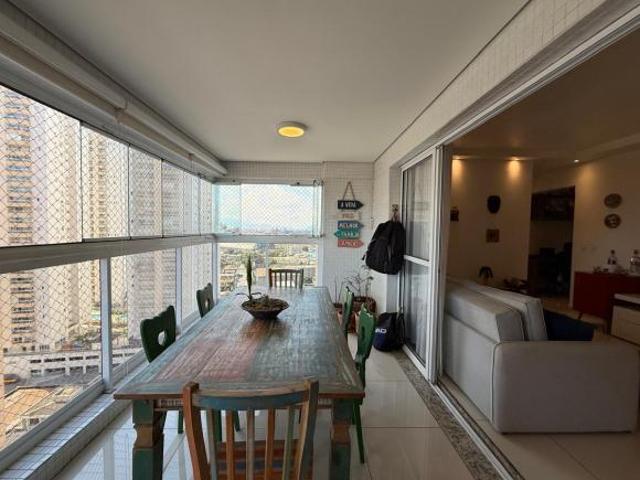 Apartamento para venda em Ponta Da Praia de 111.00m² com 3 Quartos, 2 Suites e 2 Garagens