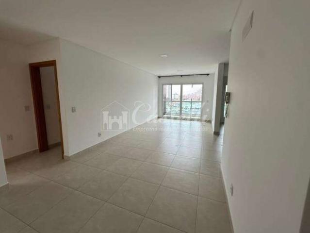 Apartamento para Venda em Ponta Grossa/PR Oficinas 2 Quartos