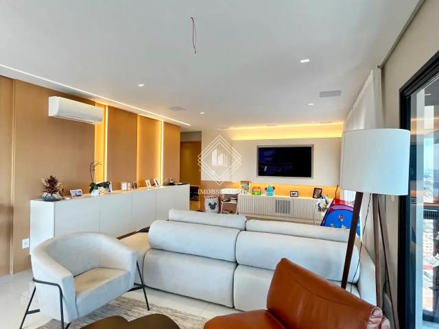 Apartamento para Venda em Ponta Grossa/PR Oficinas 3 Quartos