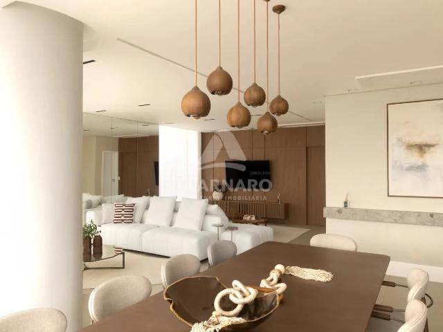 Apartamento para Venda em Ponta Grossa/PR Oficinas 3 Quartos