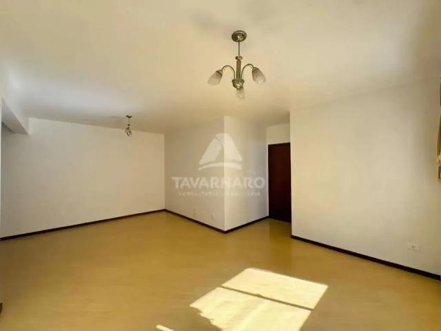 Apartamento para Venda em Ponta Grossa/PR Centro 4 Quartos
