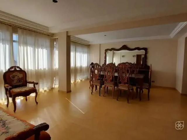 Apartamento para Venda em Ponta Grossa/PR Centro 4 Quartos