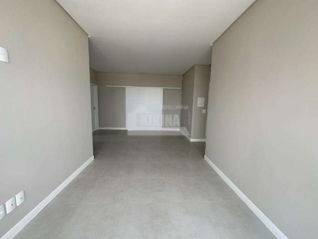 Apartamento para Venda em Ponta Grossa/PR Centro 2 Quartos