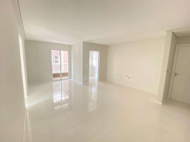 Apartamento para Venda em Ponta Grossa/PR Centro 2 Quartos