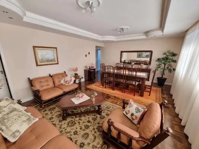 Apartamento para Venda em Ponta Grossa/PR Centro 3 Quartos