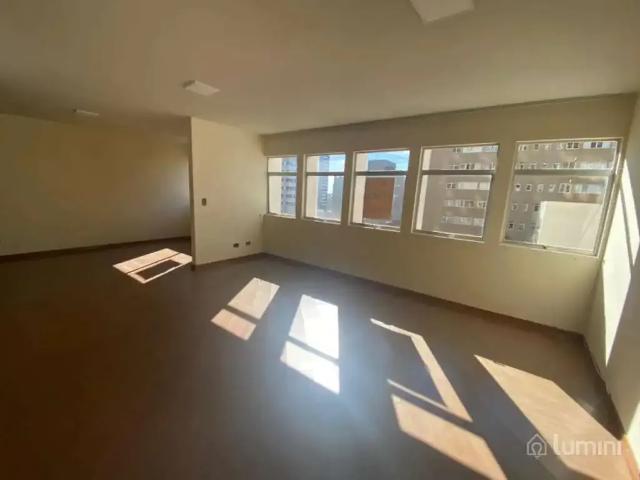 Apartamento para Venda em Ponta Grossa/PR Centro 3 Quartos