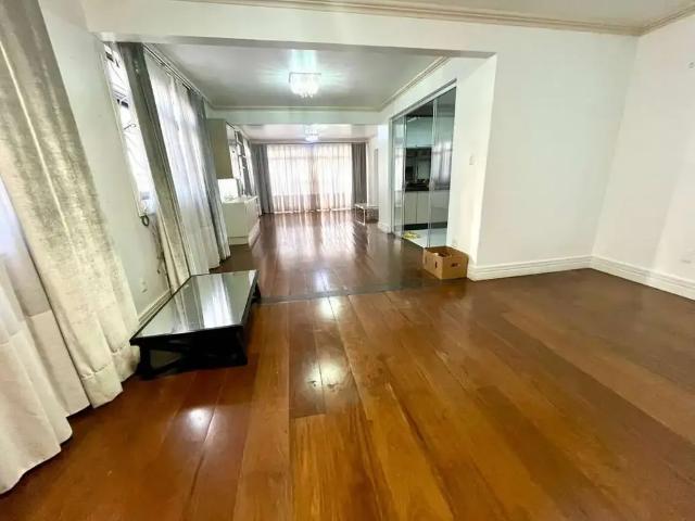 Apartamento para Venda em Ponta Grossa/PR Centro 3 Quartos