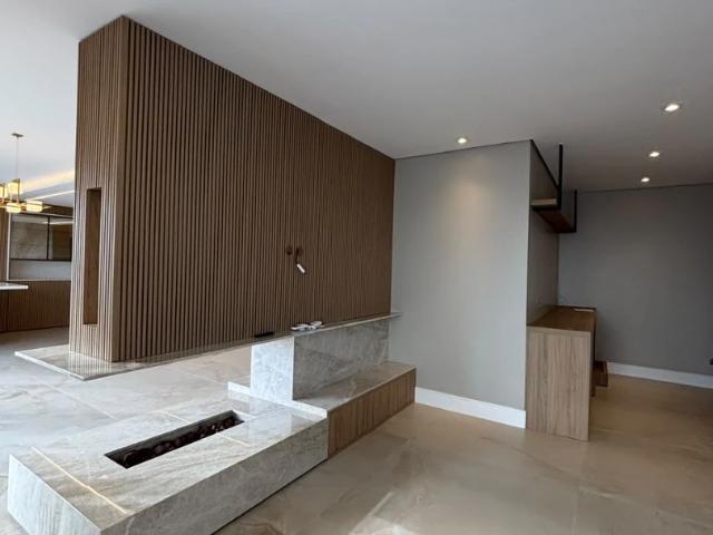 Apartamento para Venda em Ponta Grossa/PR Centro 3 Quartos