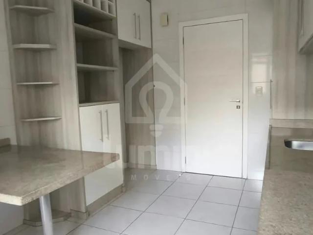 Apartamento para Venda em Ponta Grossa/PR Centro 3 Quartos