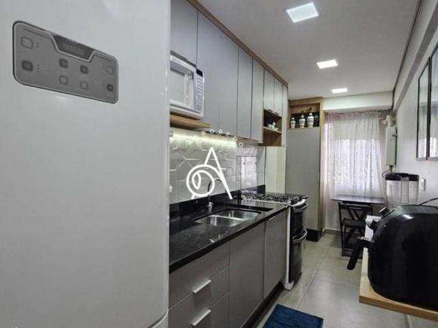Apartamento para venda em Portão de 87.00m² com 3 Quartos, 1 Suite e 1 Garagem