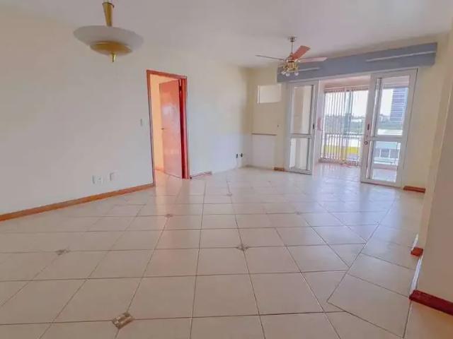 Apartamento para Venda em Portão/RS Centro 3 Quartos