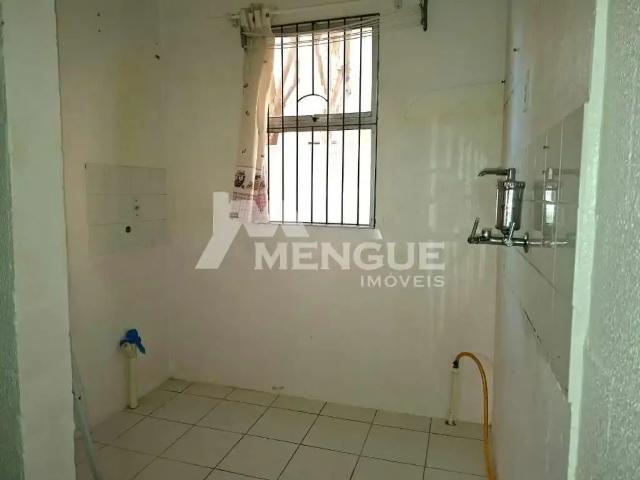 Apartamento para Venda em Porto Alegre/RS Mário Quintana 2 Quartos