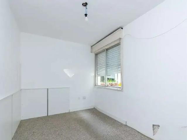 Apartamento para Venda em Porto Alegre/RS Medianeira 2 Quartos
