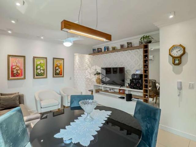 Apartamento para Venda em Porto Alegre/RS Menino Deus 2 Quartos