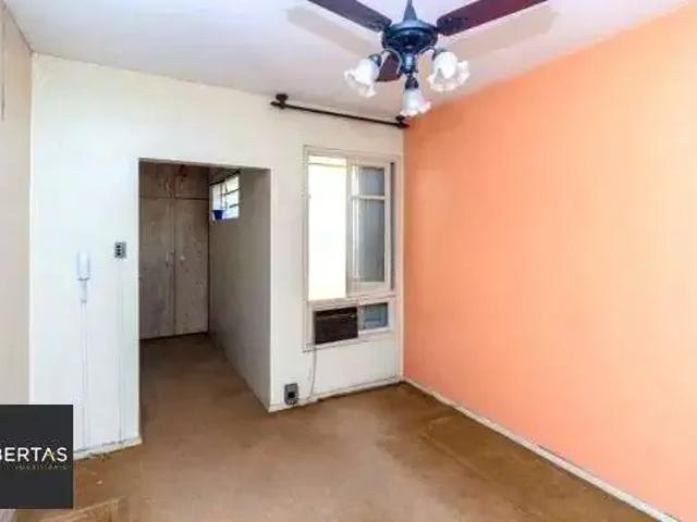 Apartamento para Venda em Porto Alegre/RS Menino Deus 2 Quartos