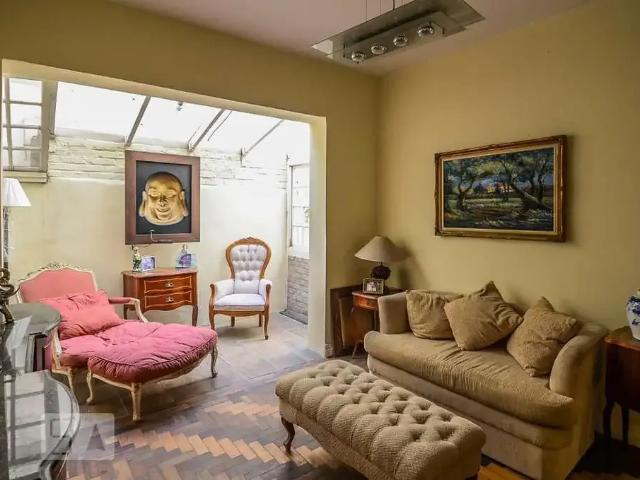 Apartamento para Venda em Porto Alegre/RS Menino Deus 2 Quartos