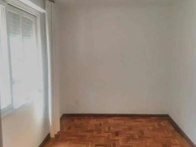 Apartamento para Venda em Porto Alegre/RS Menino Deus 2 Quartos