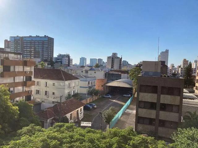 Apartamento para Venda em Porto Alegre/RS Menino Deus 3 Quartos