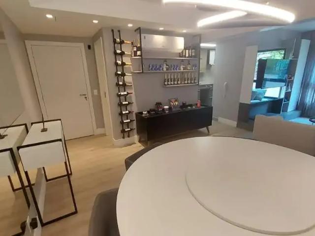 Apartamento para Venda em Porto Alegre/RS Menino Deus 3 Quartos