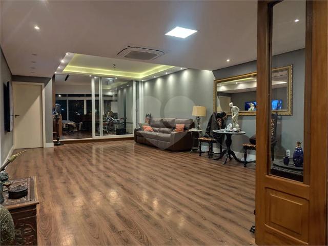 Apartamento para Venda em Porto Alegre/RS Moinhos de Vento 3 Quartos