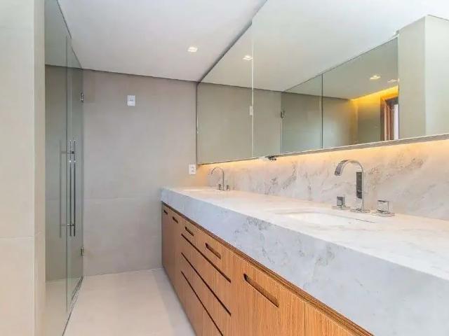 Apartamento para Venda em Porto Alegre/RS Moinhos de Vento 2 Quartos