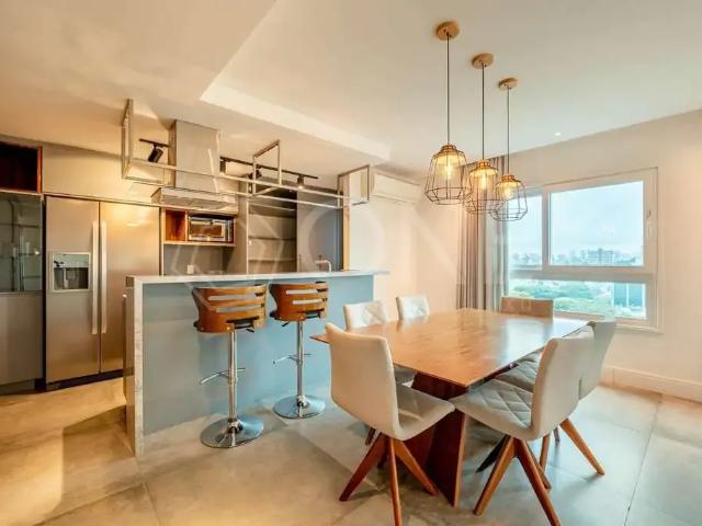 Apartamento para Venda em Porto Alegre/RS Moinhos de Vento 2 Quartos