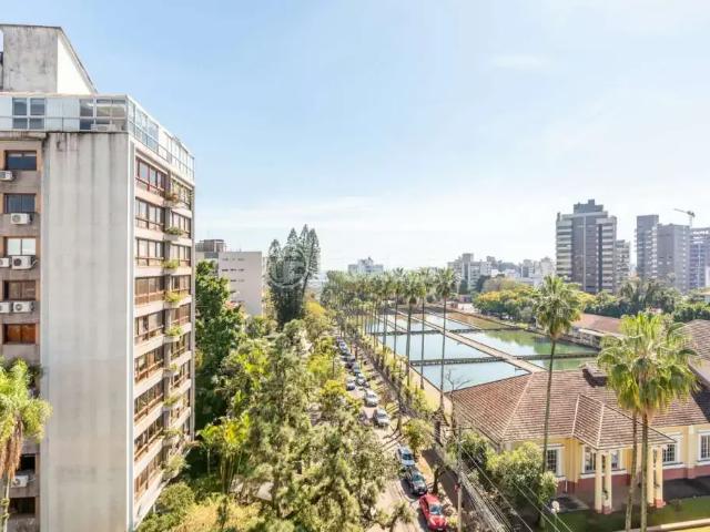 Apartamento para Venda em Porto Alegre/RS Moinhos de Vento 4 Quartos