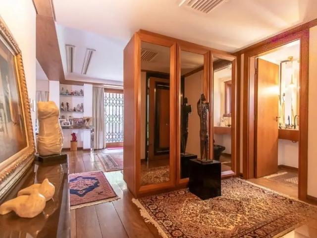 Apartamento para Venda em Porto Alegre/RS Moinhos de Vento 4 Quartos