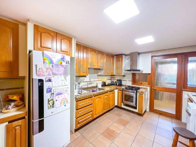 Apartamento para Venda em Porto Alegre/RS Moinhos de Vento 4 Quartos