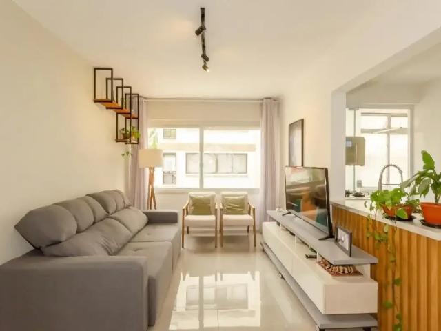 Apartamento para Venda em Porto Alegre/RS Mont Serrat 2 Quartos