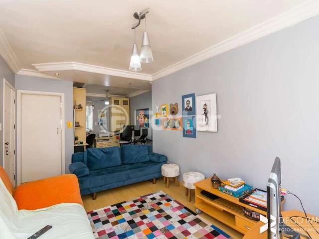 Apartamento para Venda em Porto Alegre/RS Mont Serrat 2 Quartos