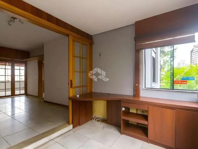 Apartamento para Venda em Porto Alegre/RS Mont Serrat 2 Quartos