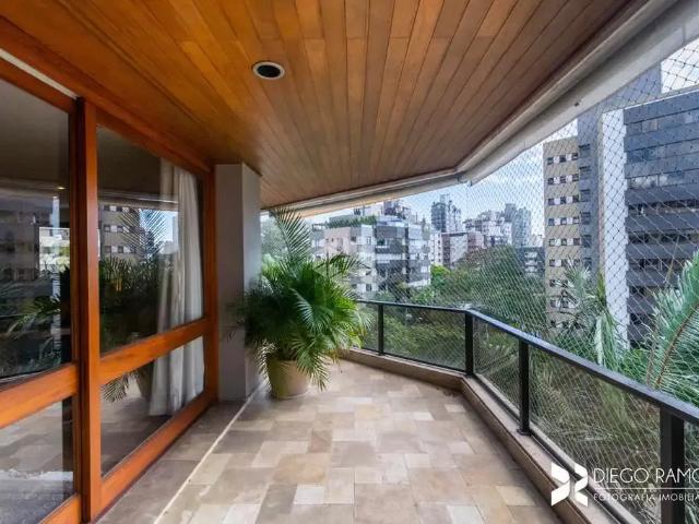 Apartamento para Venda em Porto Alegre/RS Mont Serrat 3 Quartos