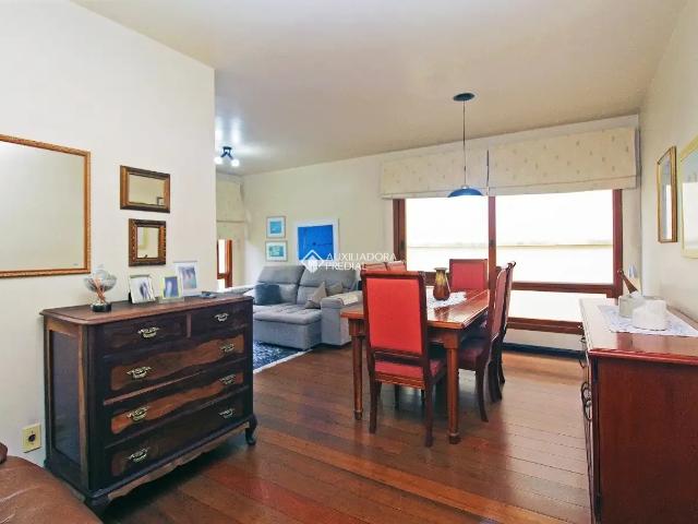 Apartamento para Venda em Porto Alegre/RS Mont Serrat 3 Quartos