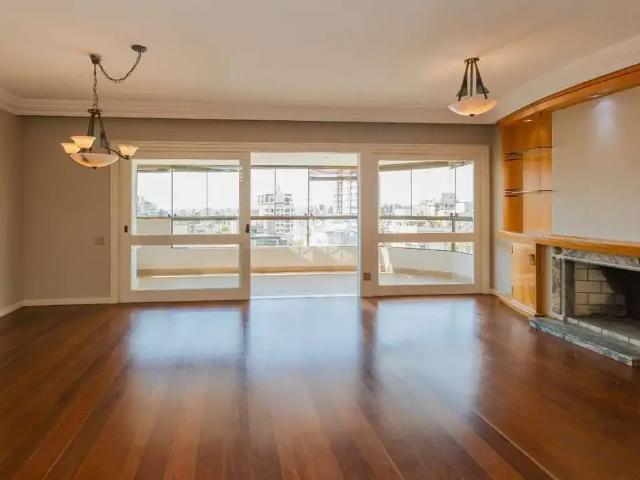 Apartamento para Venda em Porto Alegre/RS Mont Serrat 3 Quartos