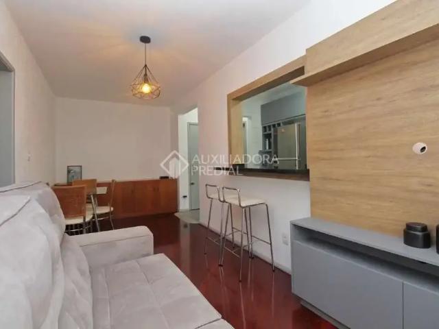 Apartamento para Venda em Porto Alegre/RS Auxiliadora 2 Quartos