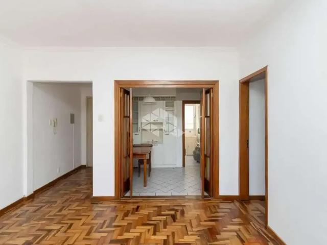 Apartamento para Venda em Porto Alegre/RS Auxiliadora 2 Quartos