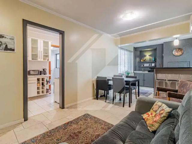 Apartamento para Venda em Porto Alegre/RS Auxiliadora 2 Quartos