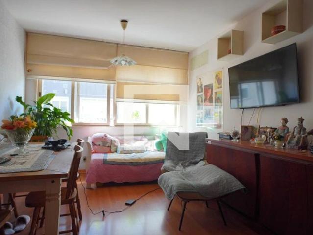 Apartamento para Venda em Porto Alegre/RS Auxiliadora 2 Quartos