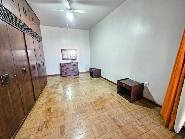 Apartamento para Venda em Porto Alegre/RS Bom Fim 3 Quartos