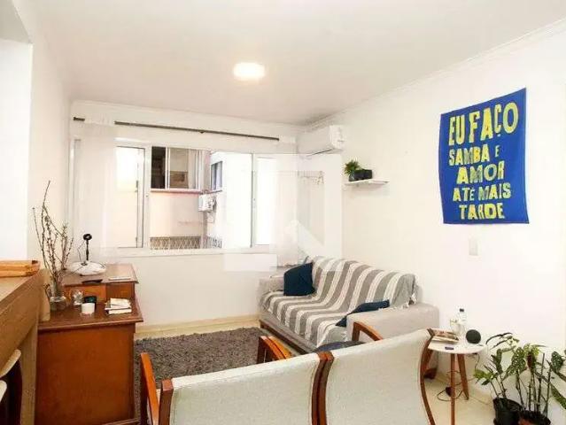 Apartamento para Venda em Porto Alegre/RS Bom Fim 2 Quartos