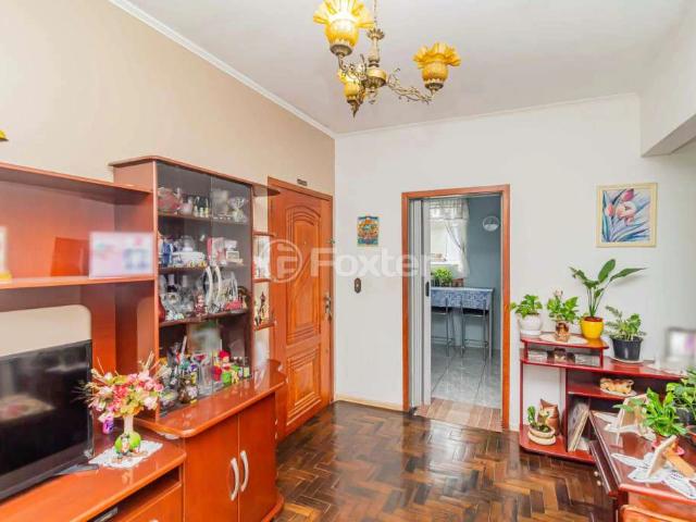 Apartamento para Venda em Porto Alegre/RS Camaquã 3 Quartos